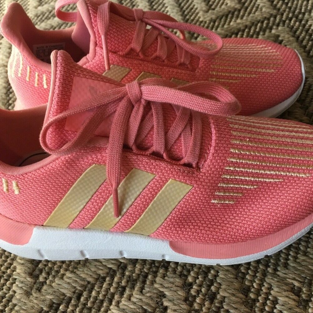 GIRLS SZ 1.5 ADIDAS SWIFT RUN ORTHOLITE PINK GOLD